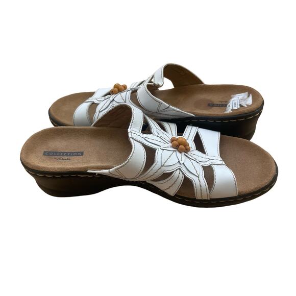 Clarks Lexi Myrtle White Leather Wedge Sandals Flower Size 10 - Picture 8 of 9